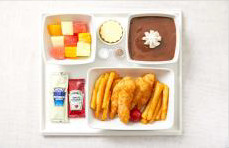 Menu - kuřecí nugetky s nápojem