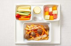 Menu - těstoviny penne s nápojem