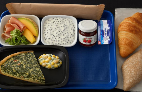 Teplé jídlo snídaně 1