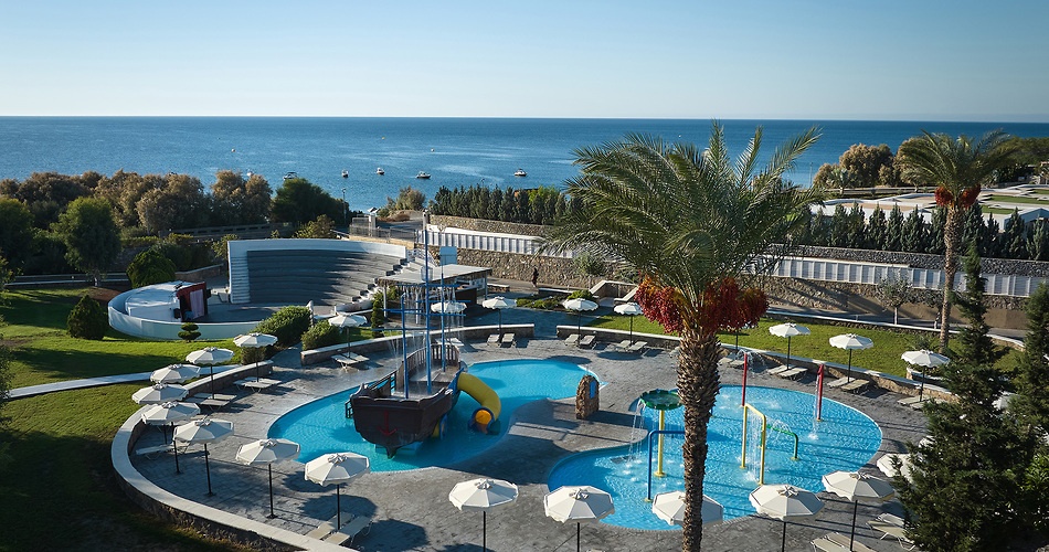 Hotel Miraluna Beach Resort