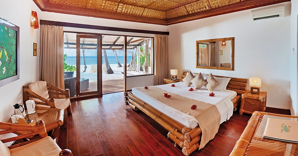 Hotel Angaga Island Resort & Spa