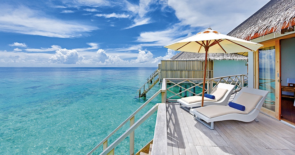 Hotel Angaga Island Resort & Spa