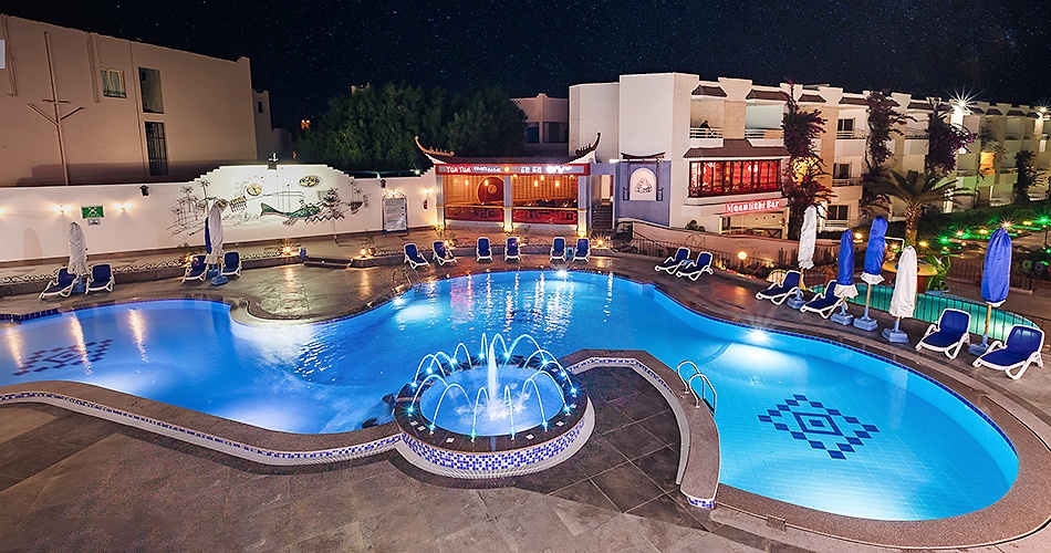Hotel Minamark Beach Resort