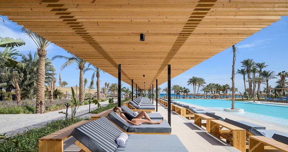 Hotel Serry Beach Resort
