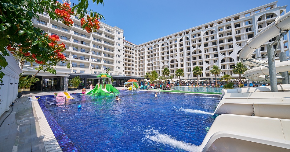 Hotel Bonita Luxury Resort