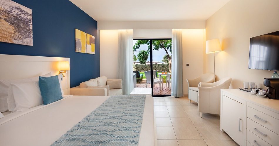 Hotel Meliá Laguna Beach Resort