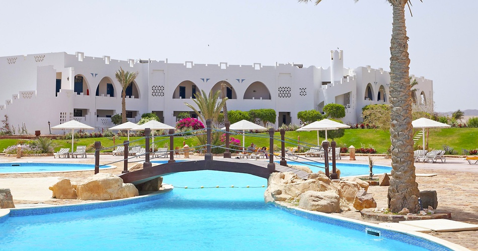 Hotel Three Corners Equinox Beach Resort