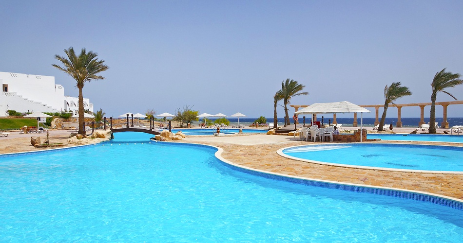 Hotel Three Corners Equinox Beach Resort