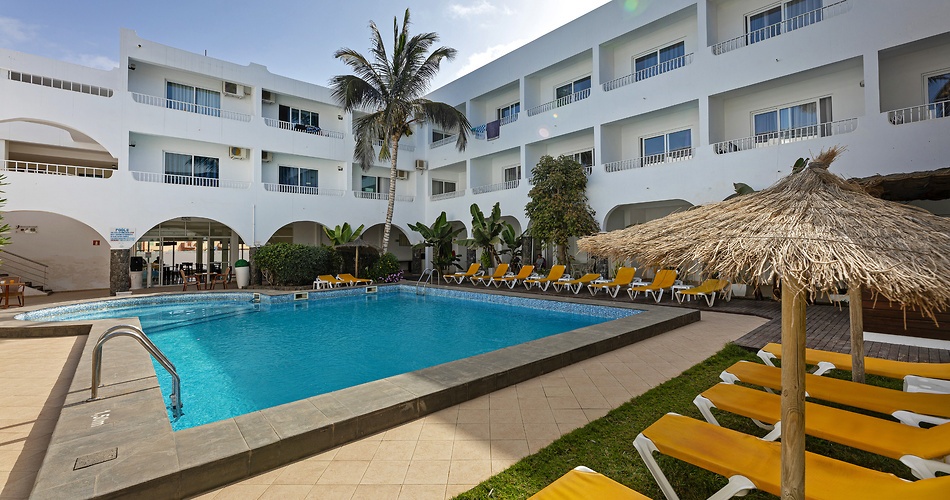 Hotel Ouril Pontao