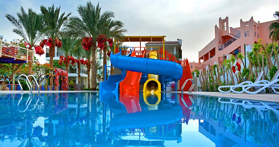 Hotel Minamark Beach Resort