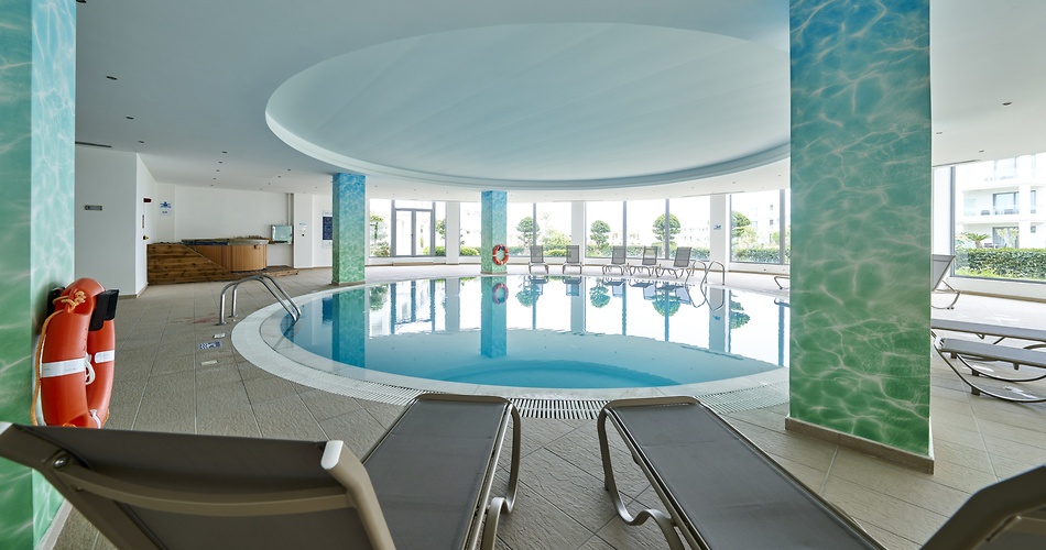 Hotel Asterias Beach Resort