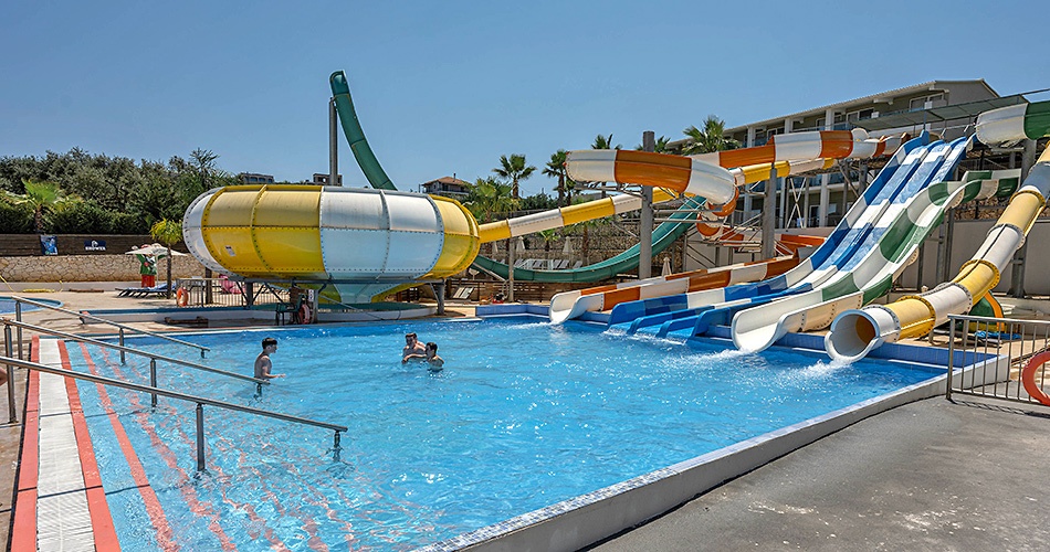 Hotel Caretta Paradise Resort & Waterpark