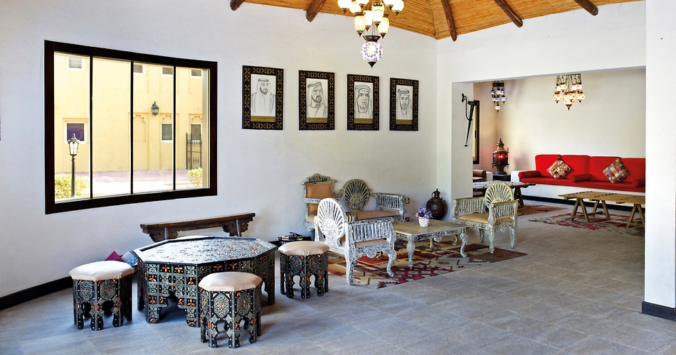 Hotel Al Hamra Village