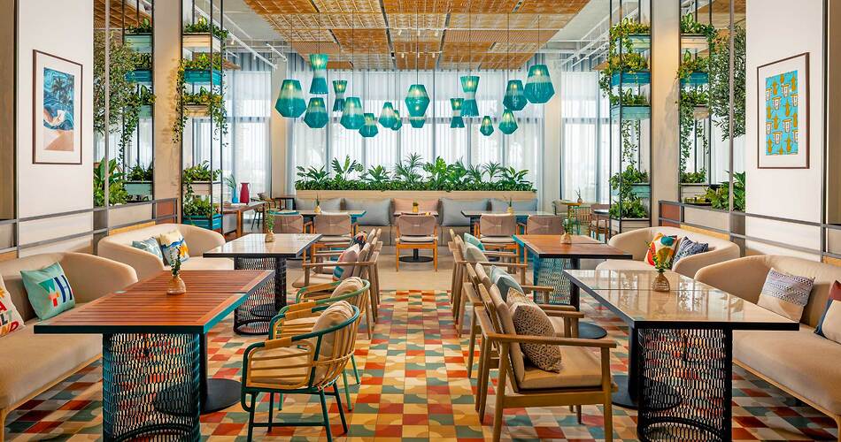 Hotel Rove Al Marjan Island