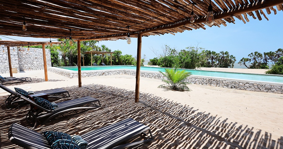 Hotel Karafuu Beach Resort & Spa