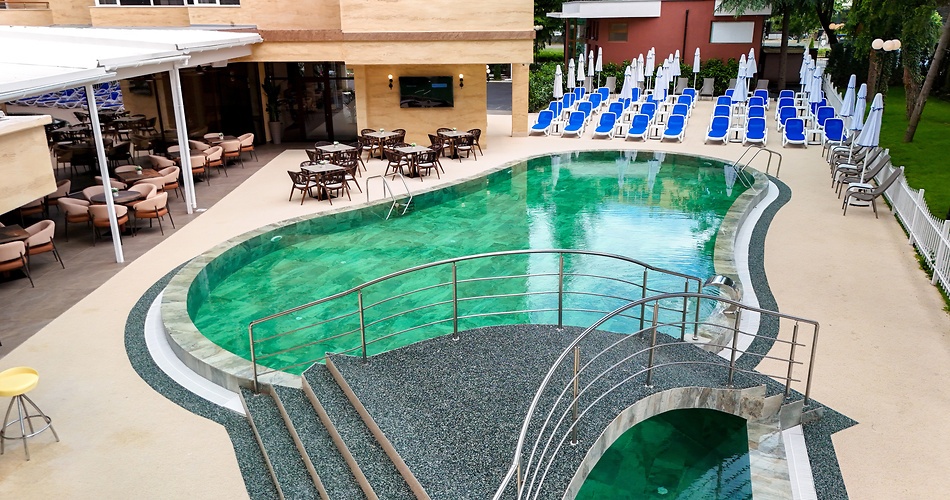 Hotel Opal