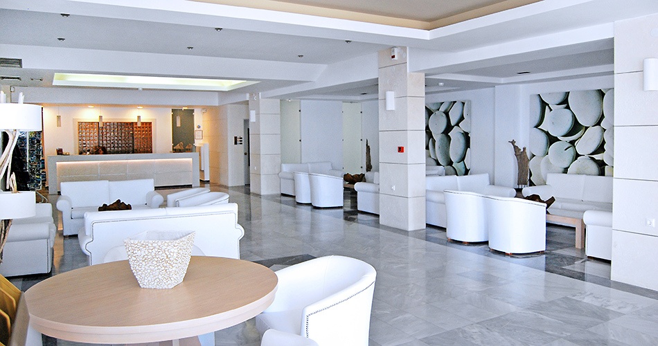 Hotel Semiramis Village