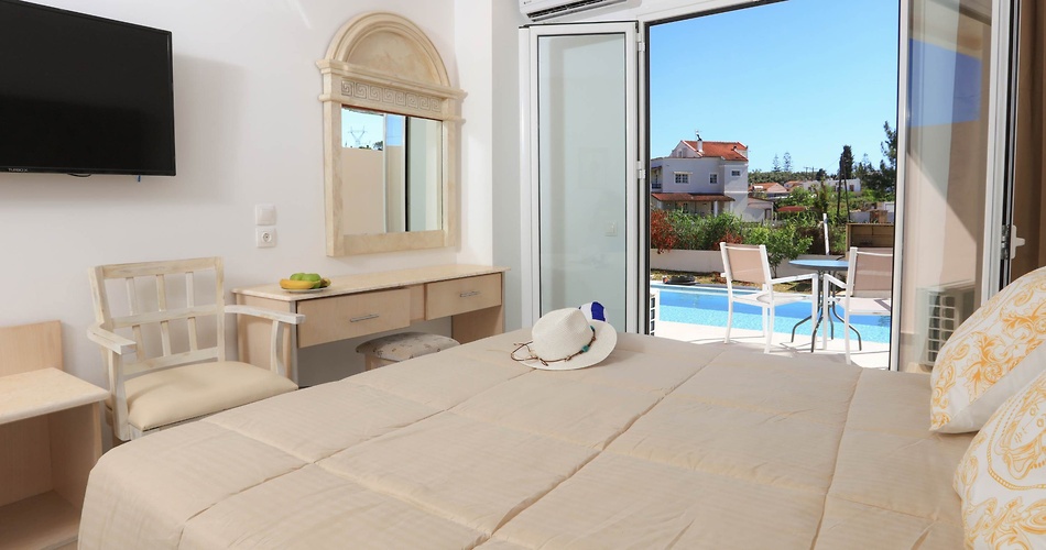 Hotel Cavomarina Beach