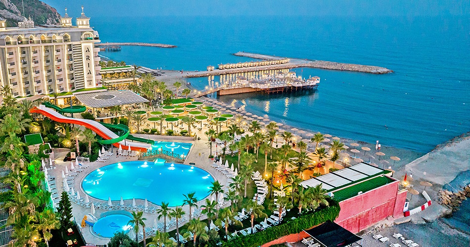 Hotel Aria Resort &amp; Spa
