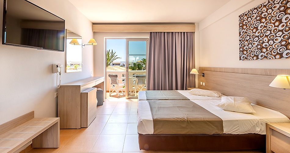 Hotel Akti Beach Club