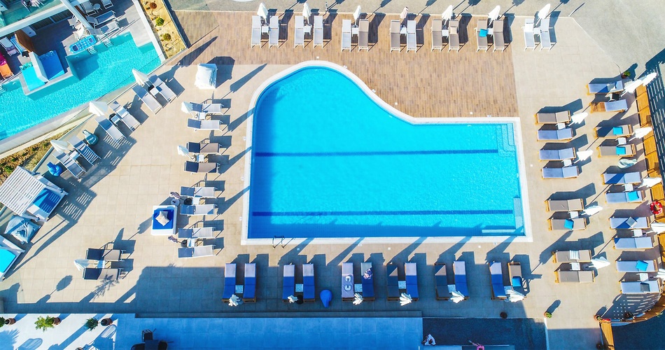 Hotel Harmony Crest Resort