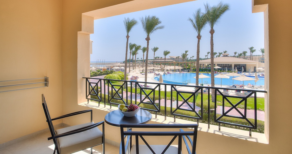 Hotel Cleopatra Luxury Resort