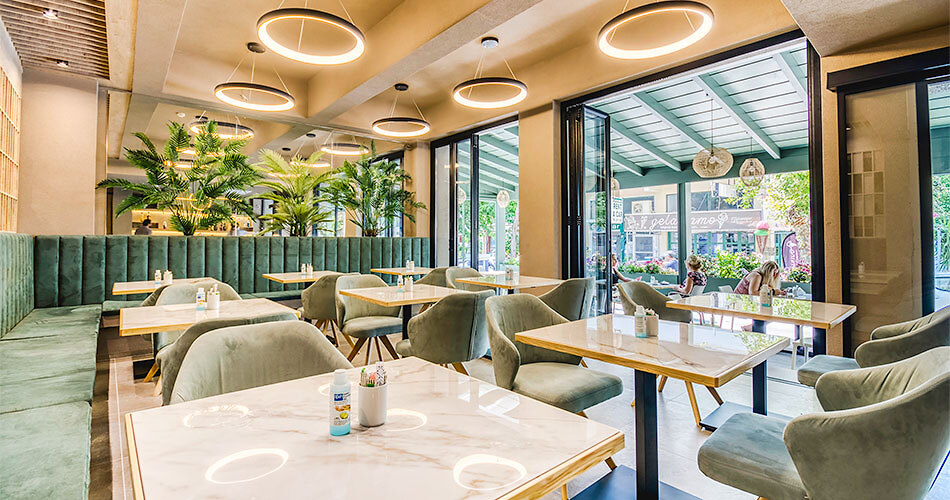 Hotel Astron