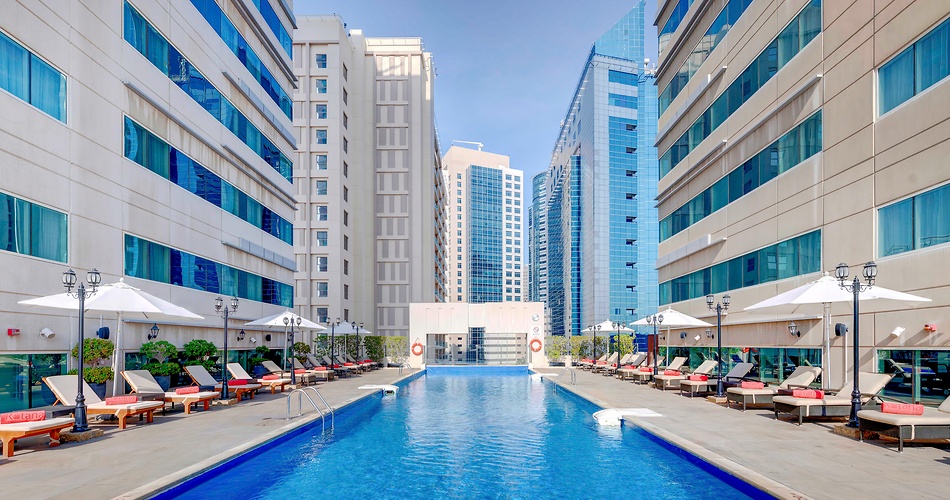 Hotel Radisson Blu Barsha Heights