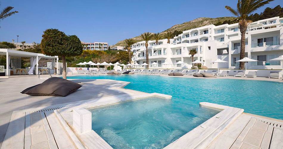 Hotel Dimitra Beach Hotel & Suites