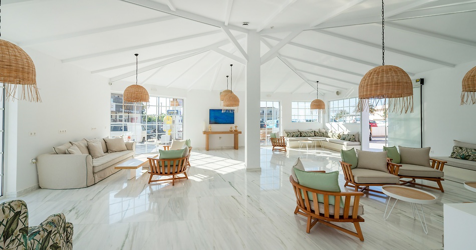 Hotel High Beach White
