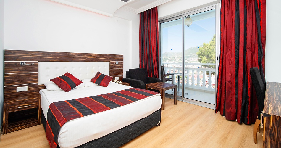 Hotel Sunny Hill Alya