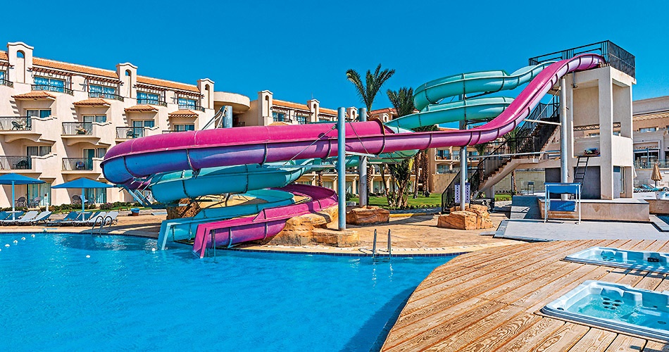 Hotel The V Luxury Resort