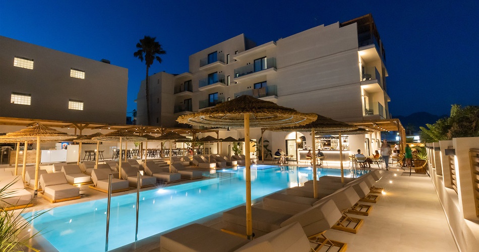 Hotel Cabana Blu & Suites