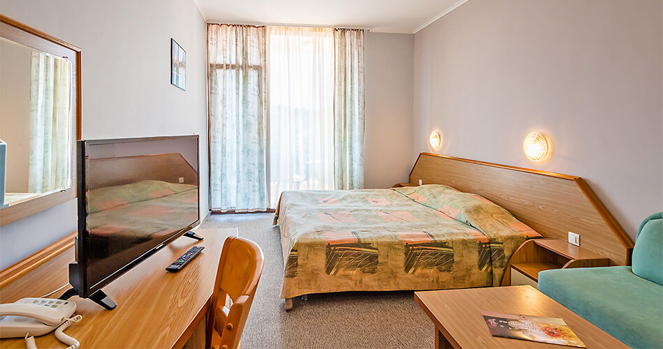Hotel Hrizantema