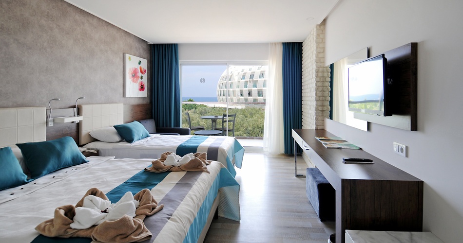 Hotel Lonicera West
