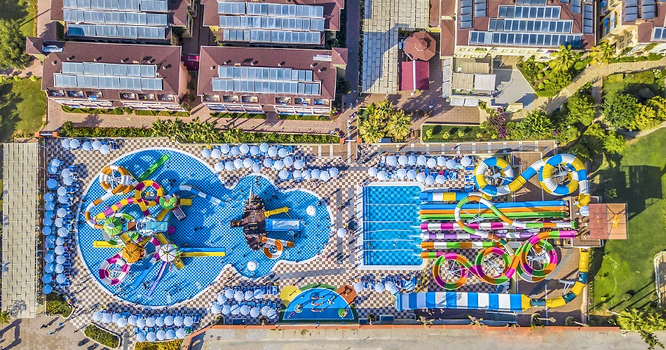 Hotel Lonicera World