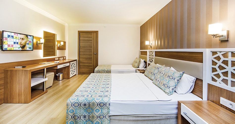 Hotel Lonicera Resort & Spa