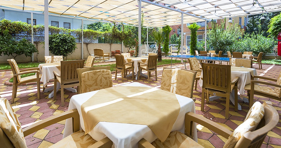 Hotel Lonicera City Kleopatra