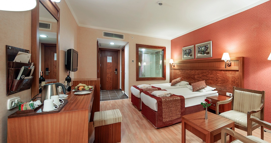 Hotel Alba Royal