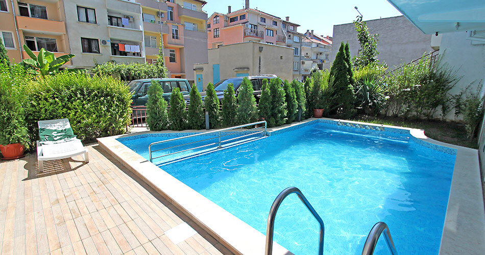 Hotel Elvira