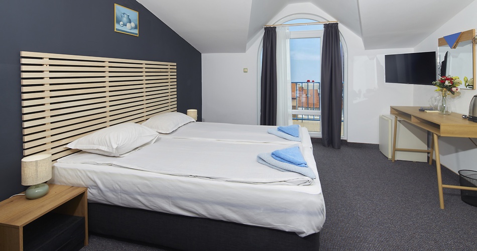 Hotel Elvira