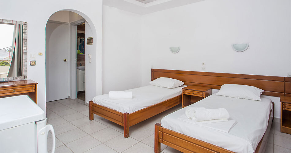 Nikos Bnb