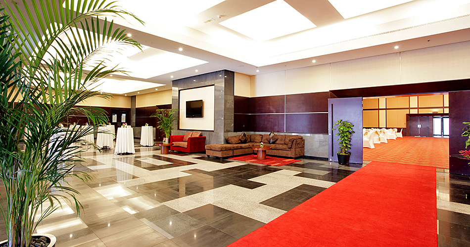 Ramada Hotel & Suites By Wyndham Ajman – fotka 8